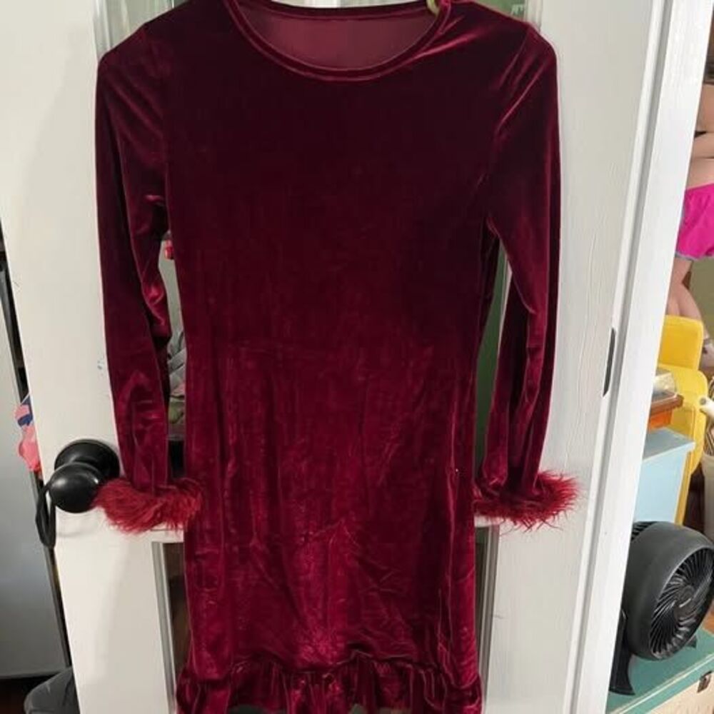SHEIN Burgundy Velvet Dress Size 11Y